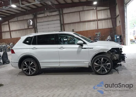 2023 Volkswagen Tiguan Sel R-Line Black from USA, damaged, VIN 3VV4B7AX8PM122002